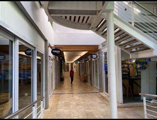40M² RETAIL TO LET IN CAMPS BAY